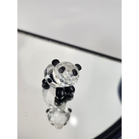 Swarovski Crystal Pand Baby Bear Figurine #7611 w/ Original Box Collectible - Picture 4 of 15